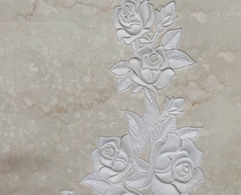 Floral decorations in marble or granite – Angular roses