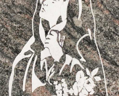 Madonna engraved with flowers
